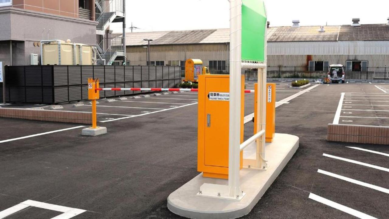 Toyoko Inn Gumma Isesaki Ekimae Εξωτερικό φωτογραφία